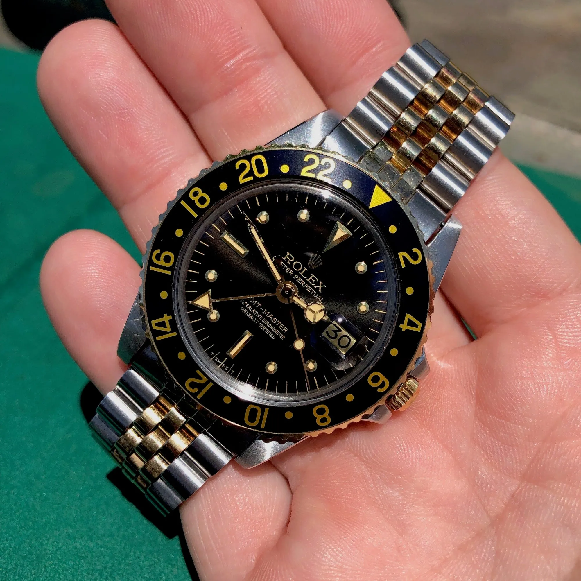 1978 Rolex GMT MASTER 1675 Radial Dial Black Tiger Eye Nipple Two Tone Jubilee Bracelet Wristwatch