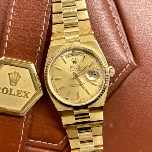1981 Vintage Rolex Oysterquartz President 19018 Day Date 18K Yellow Gold Wristwatch