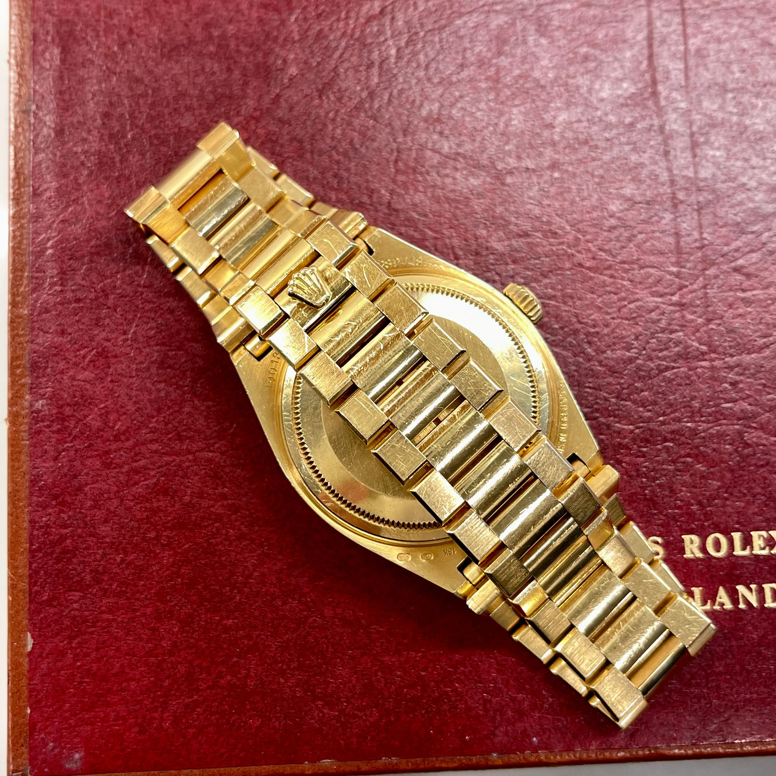 1981 Vintage Rolex Oysterquartz President 19018 Day Date 18K Yellow Gold Wristwatch