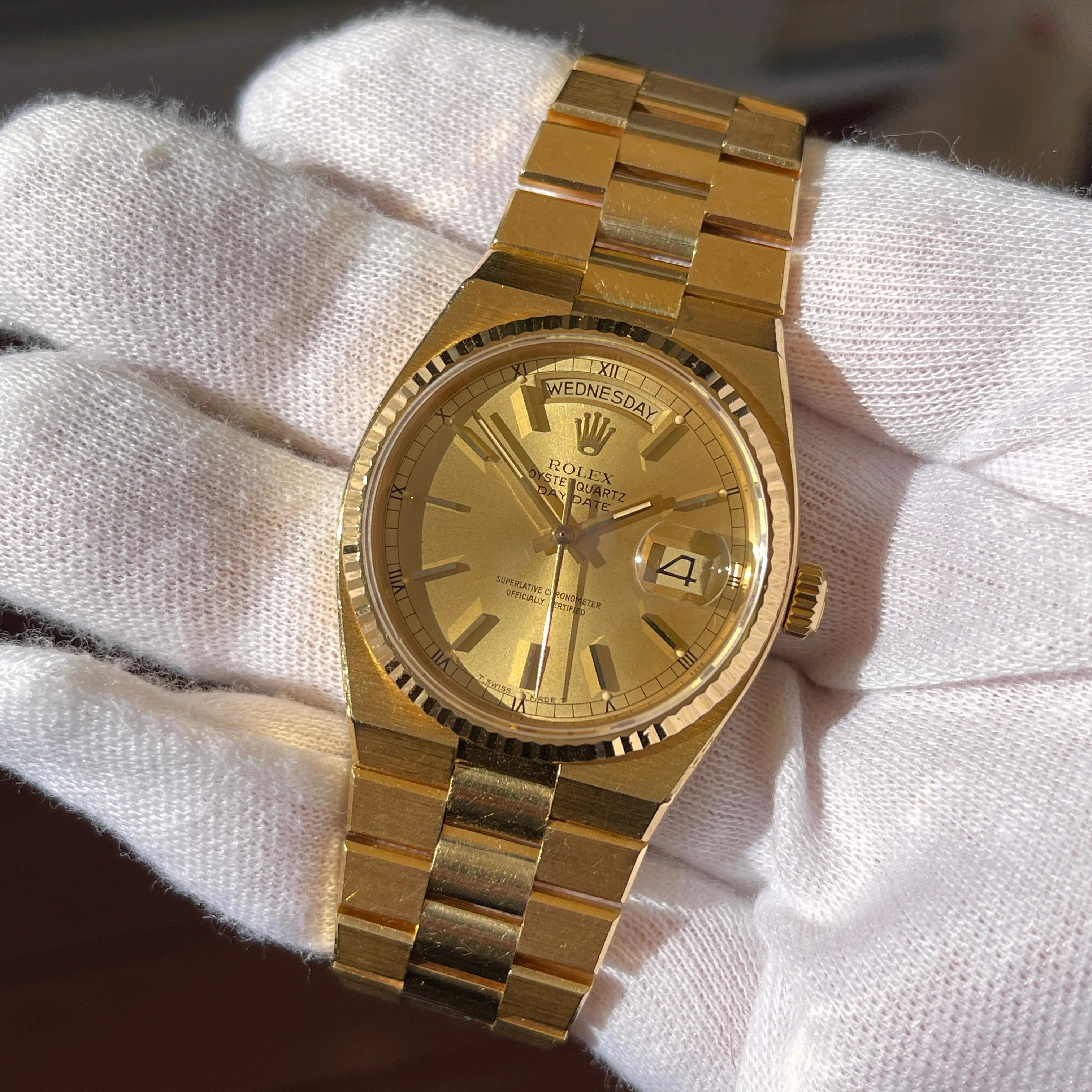 1981 Vintage Rolex Oysterquartz President 19018 Day Date 18K Yellow Gold Wristwatch