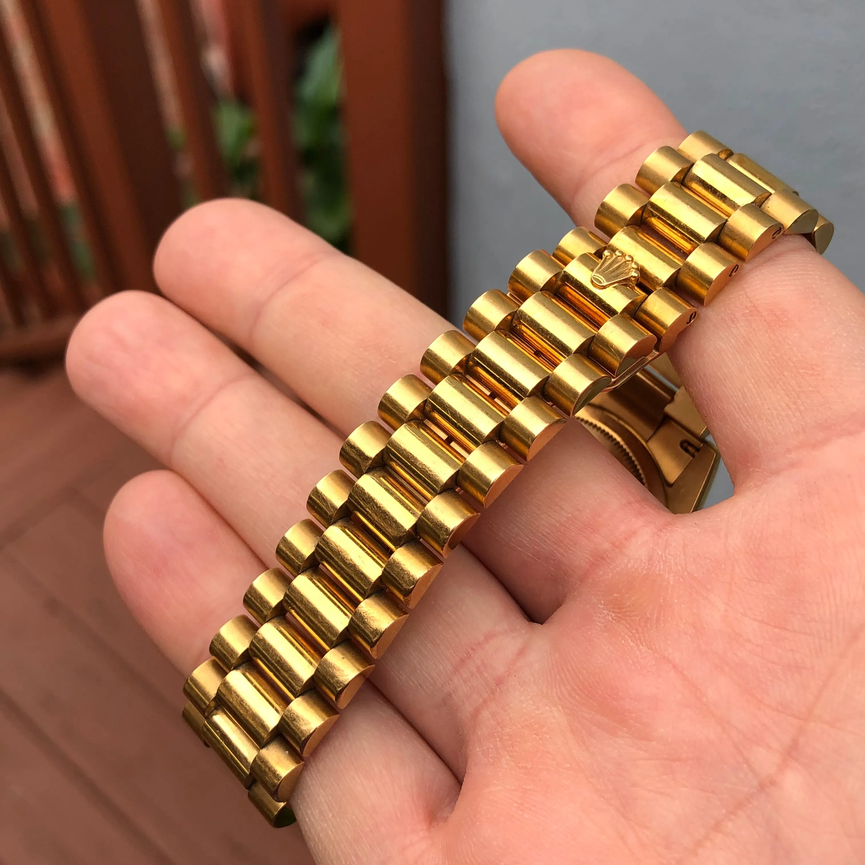 2001 Rolex President 118238 Day Date 18K Yellow Gold Champagne Roman Deco Dial Wristwatch Box Papers