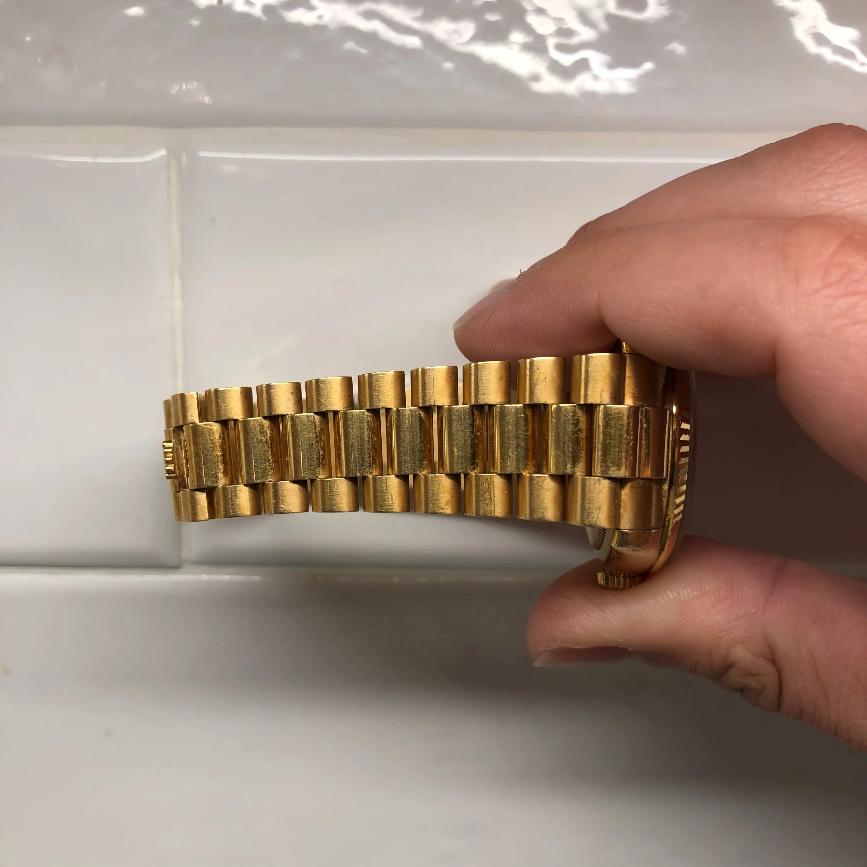 2001 Rolex President 118238 Day Date 18K Yellow Gold Champagne Roman Deco Dial Wristwatch Box Papers