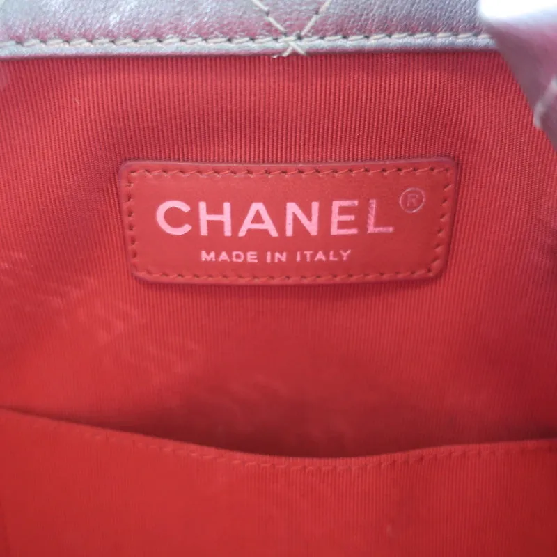 Chanel 17K Iridescent Gabrielle Medium Backpack Purple Quilted Leather NEW