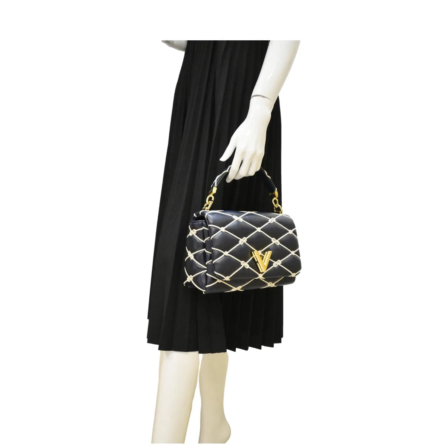 LOUIS VUITTON GO-14 MM Malletage Leather Shoulder Bag Navy Blue