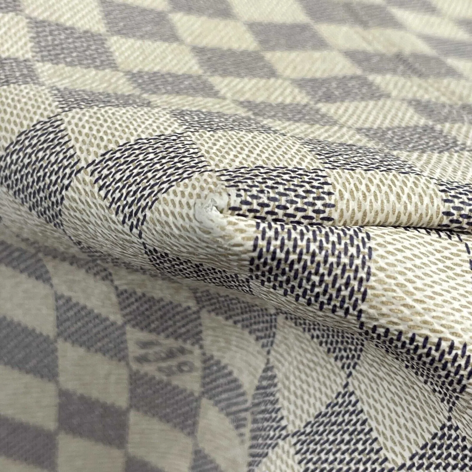 Louis Vuitton - Graceful PM - White / Blue Damier Azur Shoulder Bag