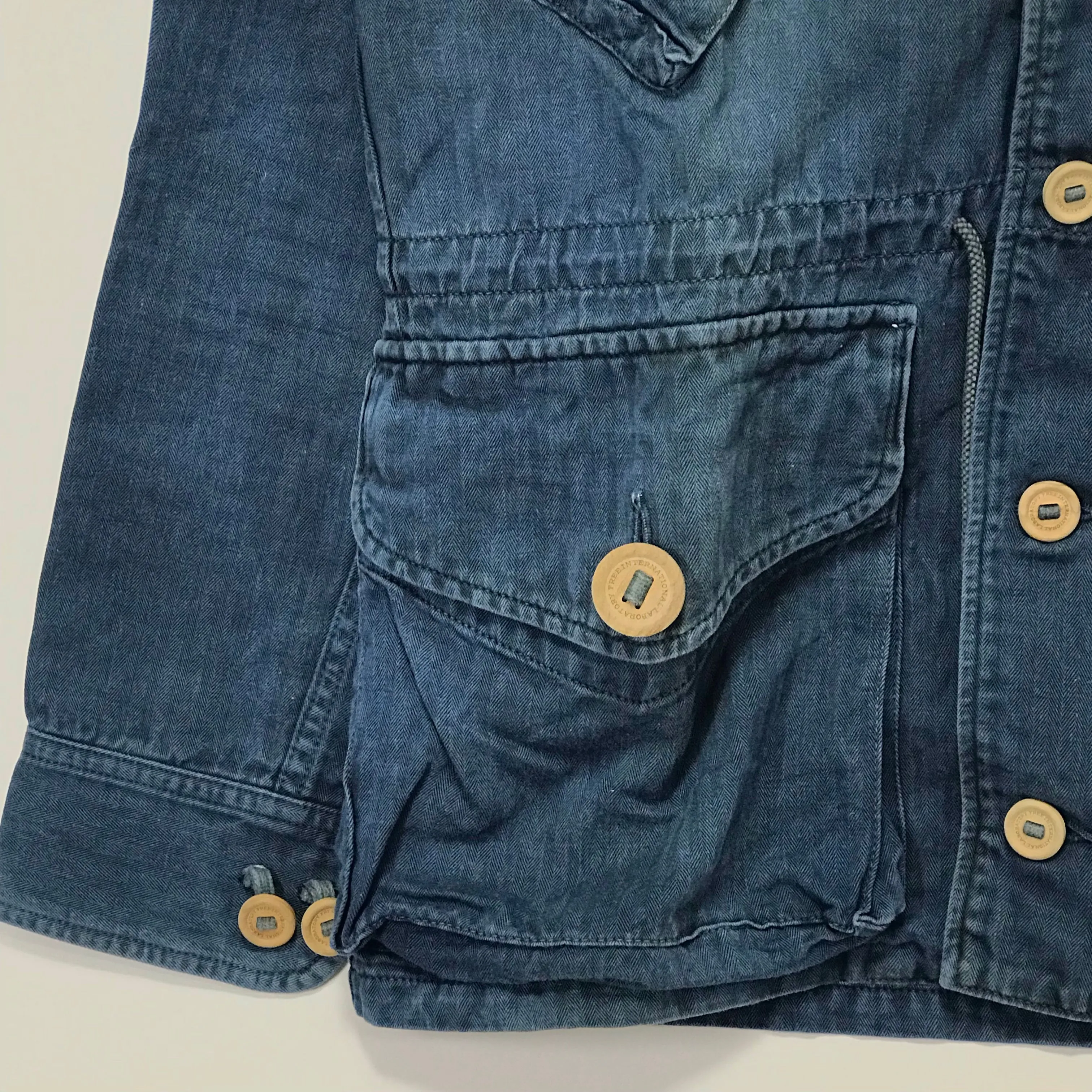 [M] Visvim Caf Combat Jacket N.D. Herringbone Indigo