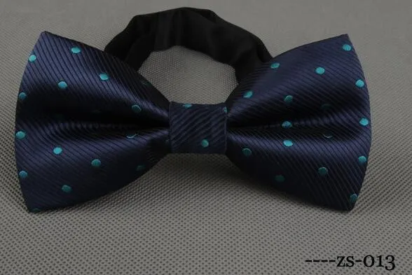 Men's Bow Tie Gold Paisley Bow tie
