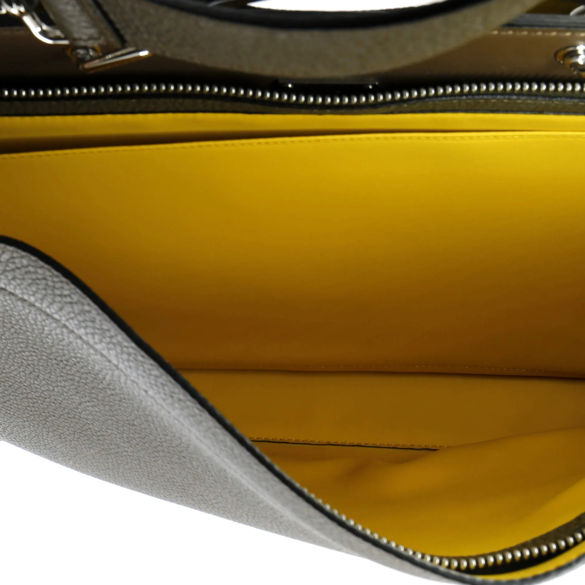 Peekaboo Iconic Essential Bag Leather Large