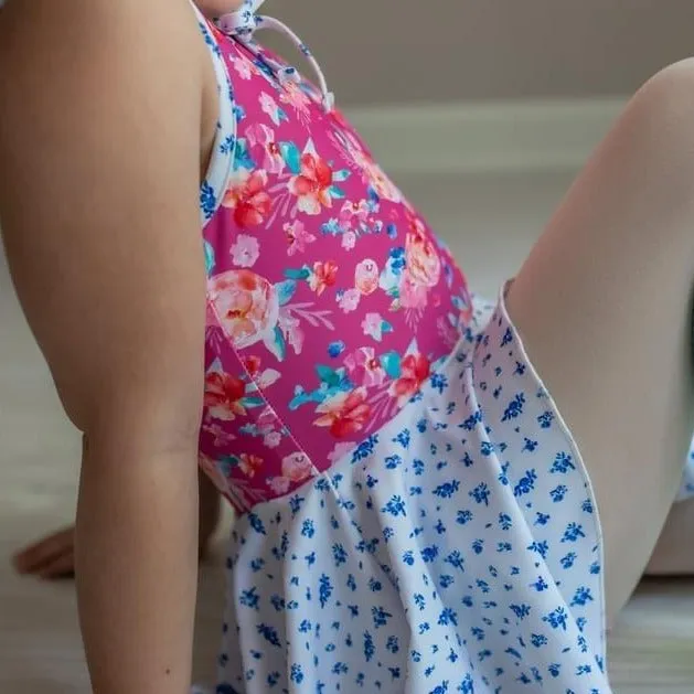 Raspberry Skirted Leo RTS