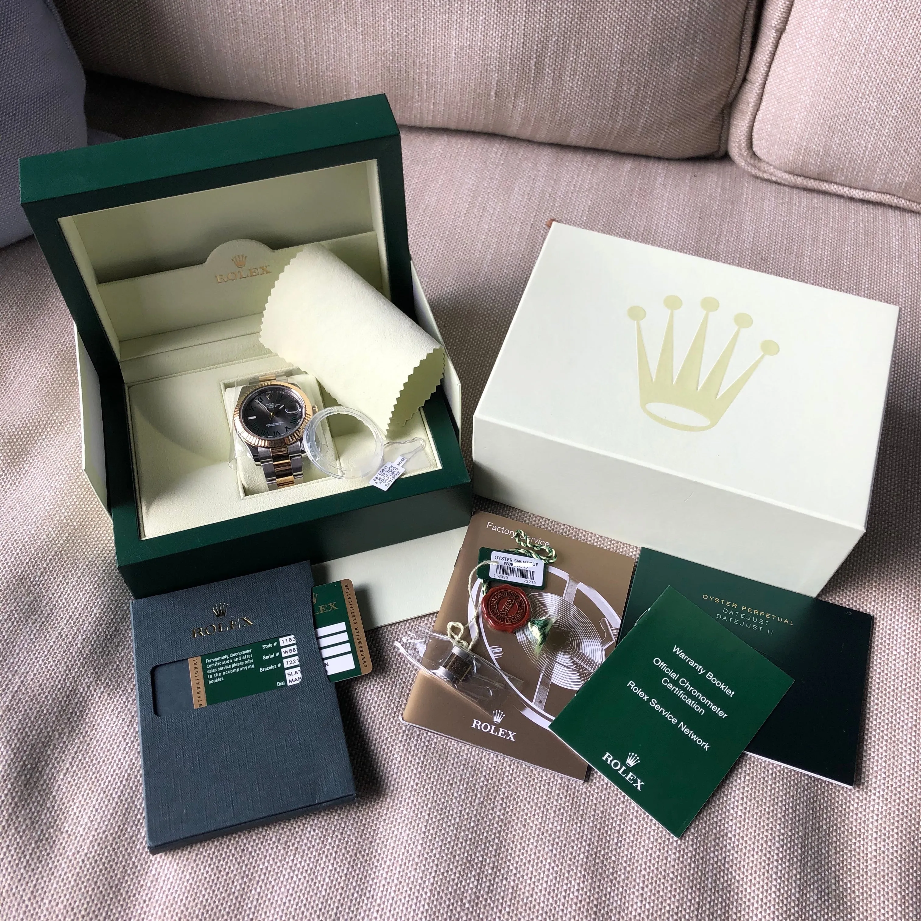 Rolex Datejust II 116333 Wimbledon 18K Gold Steel Two Tone Slate Green Roman 41mm Wristwatch Box Papers