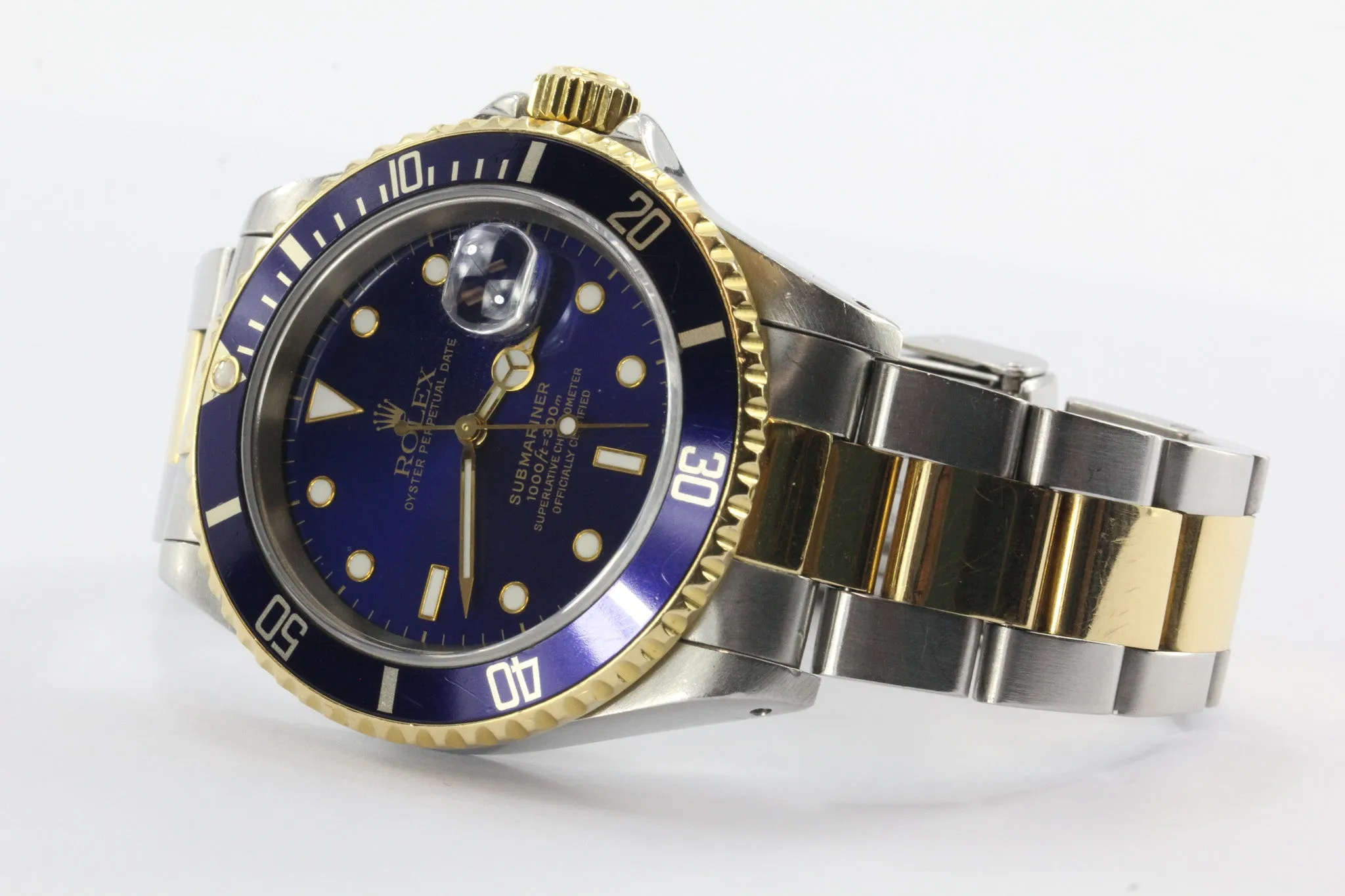 Rolex Submariner Model 16613 Oyster Stainless & 18K Gold Watch