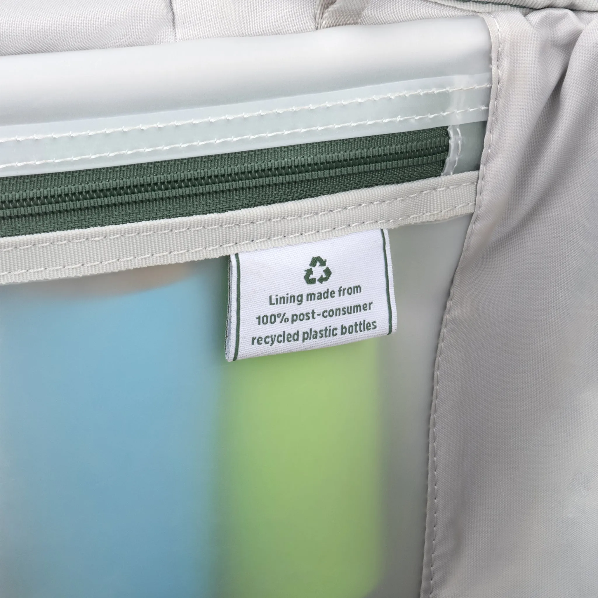 Travelpro VersaPack  Carry-on Expandable Spinner