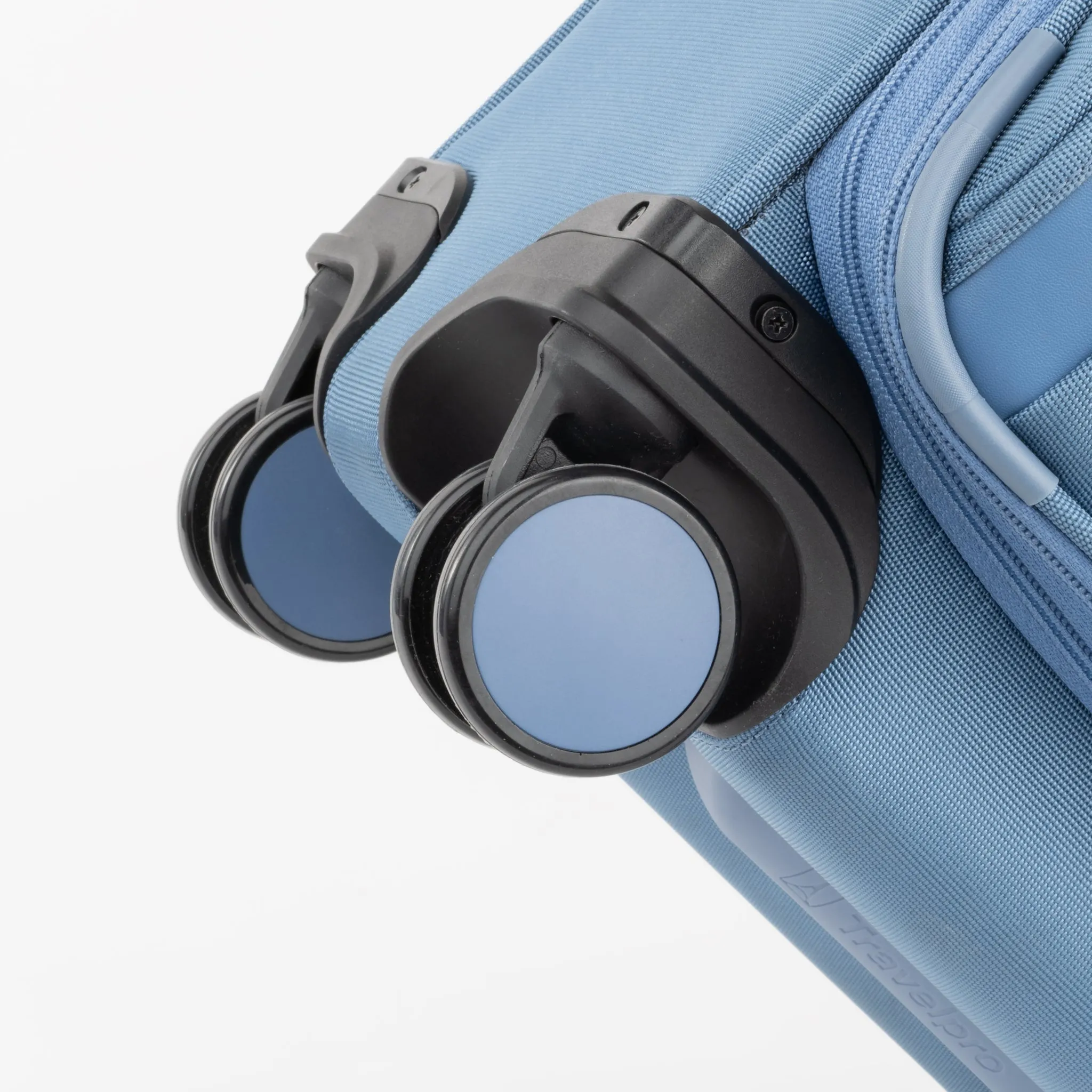 Travelpro VersaPack  Carry-on Expandable Spinner