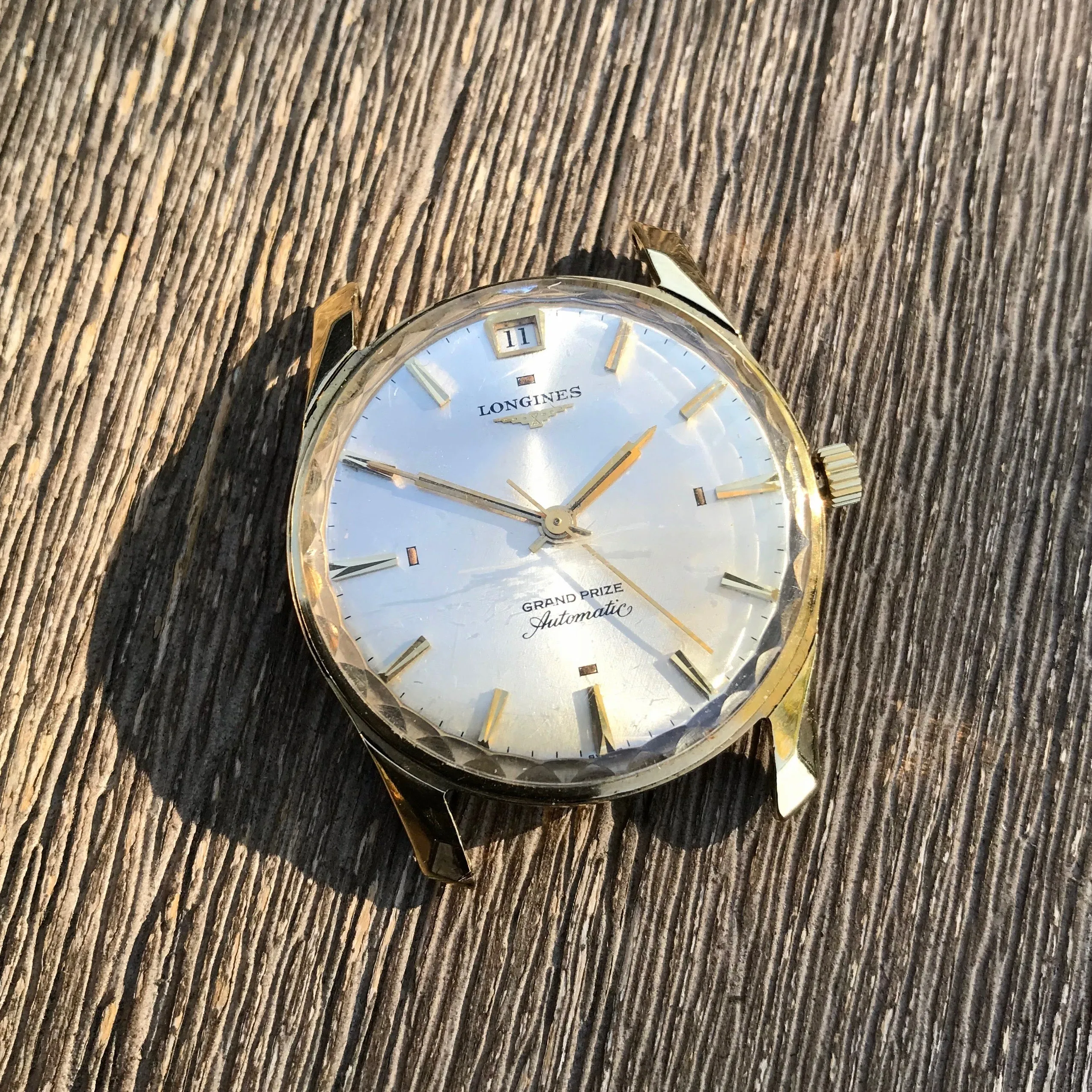 Vintage Longines Grand Prize Automatic 18K Yellow Gold Silver Date Wristwatch