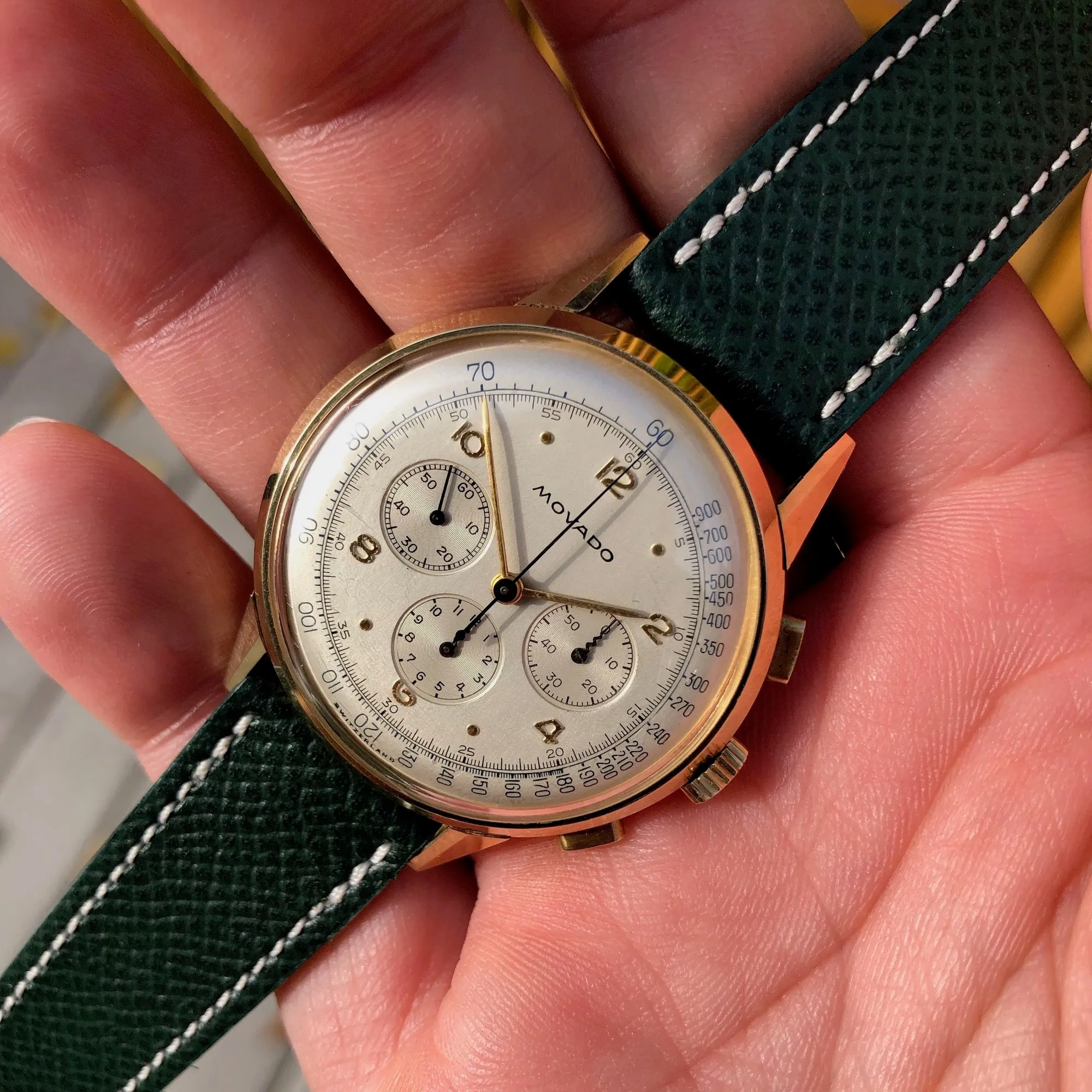Vintage Movado Caliber 95 Yellow Gold 49036 Chronograph Manual 36mm Wristwatch