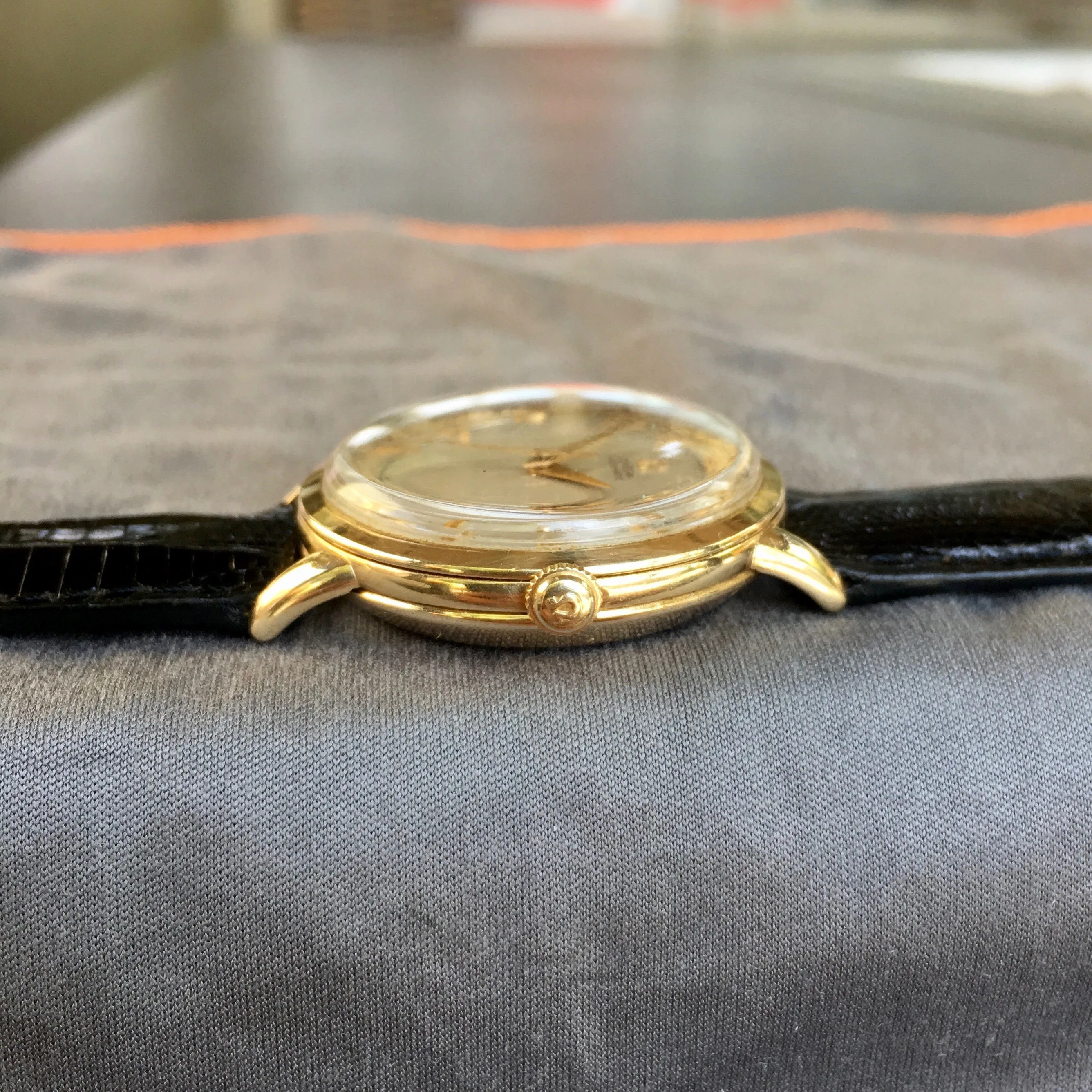 Vintage Omega G6518 14K Yellow Gold 32mm Bumper Automatic Cal. 351 Wristwatch