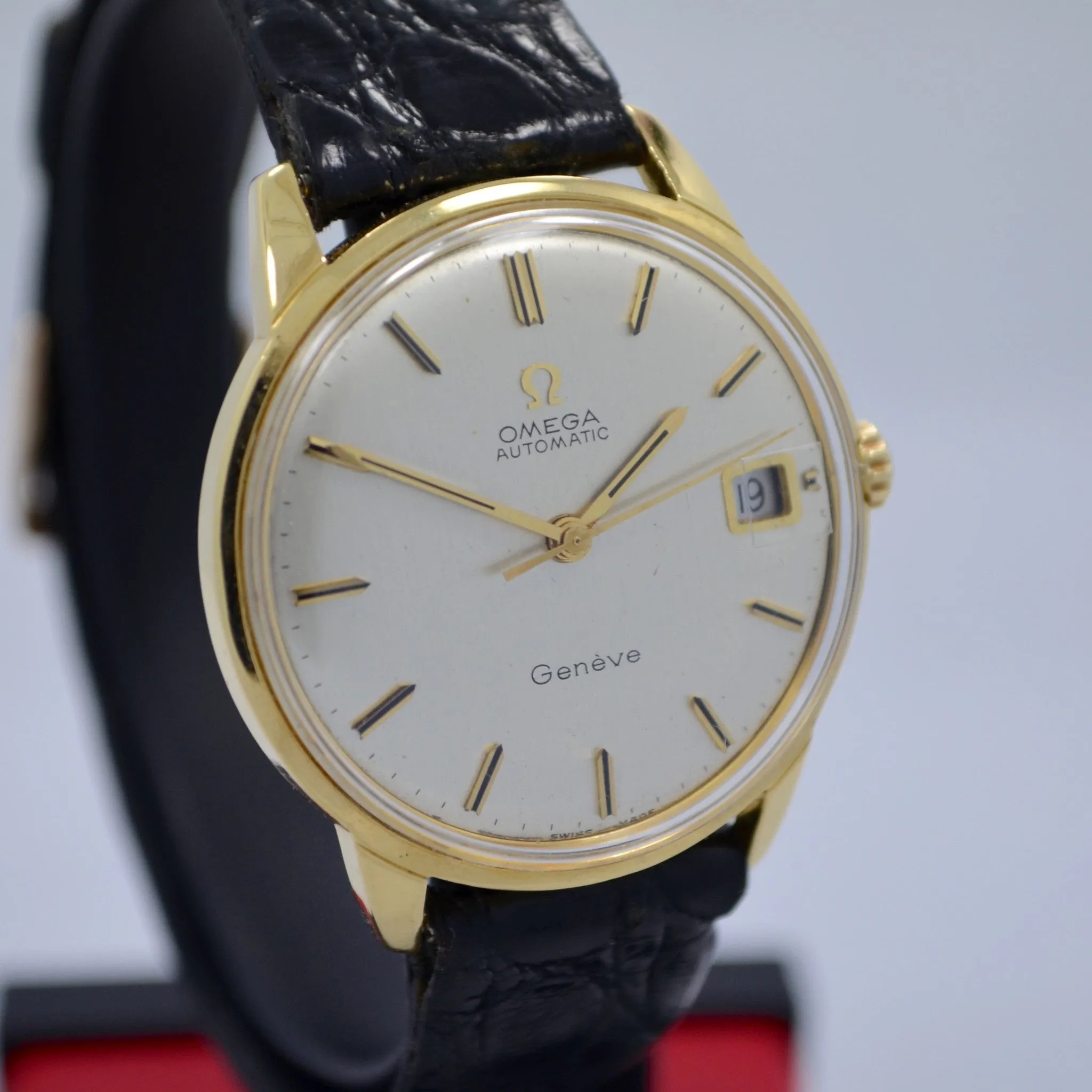 Vintage Omega Seamaster 166001 18K Solid Yellow Gold Cal. 565 Automatic Watch