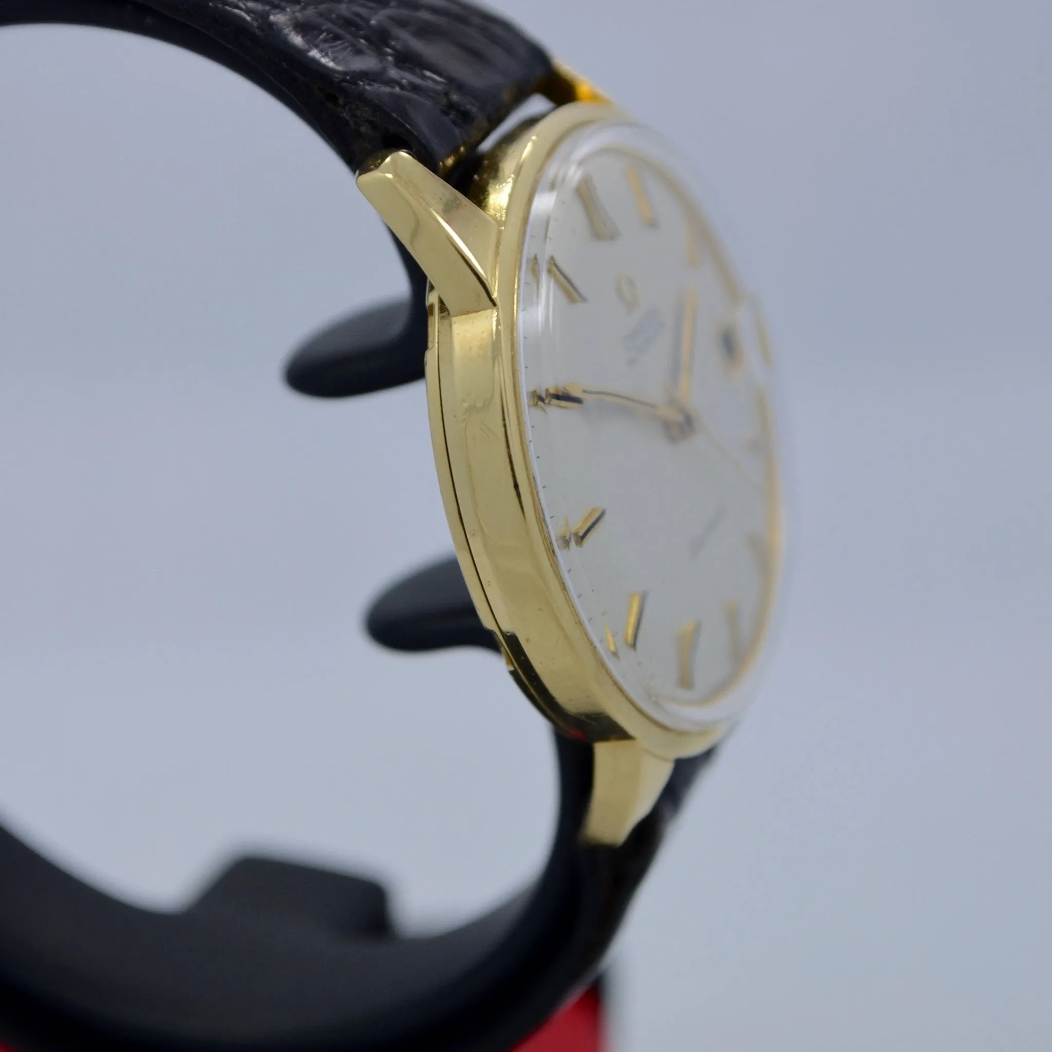Vintage Omega Seamaster 166001 18K Solid Yellow Gold Cal. 565 Automatic Watch