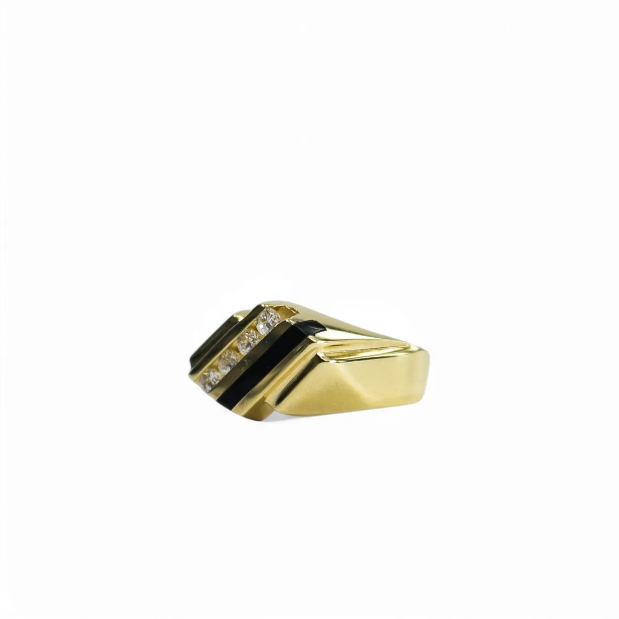 YELLOW GOLD MEN'S RING WITH BLACK ONYX AND CZ STONES.